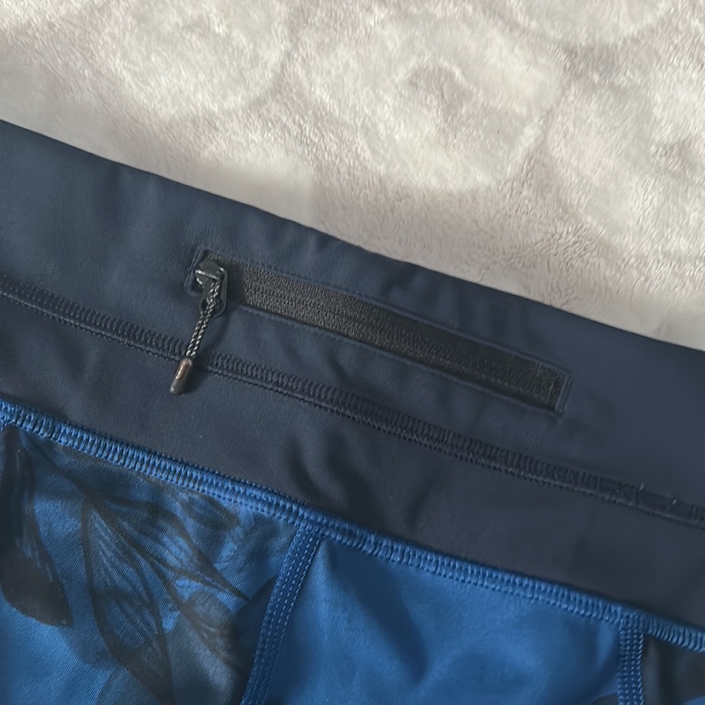 Lululemon Run Inspire Jumbo Inky Floral Crop Leggings Tights Size 6 - Picture 7 of 10